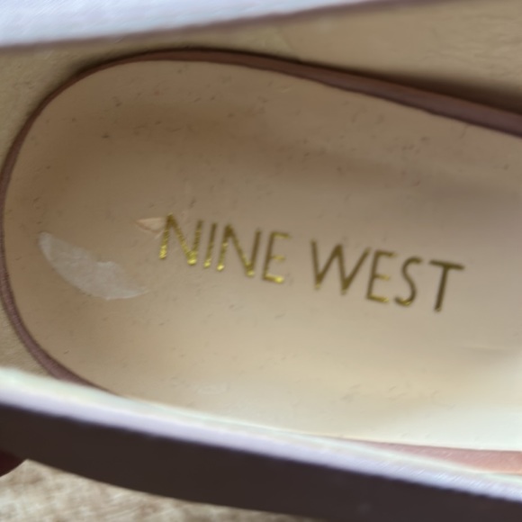 Nine West💕Size 10💕Pale Pink Pumps - Picture 7 of 16